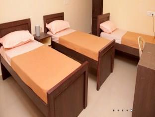 Hotel Royal Residency Bangalore Buitenkant foto
